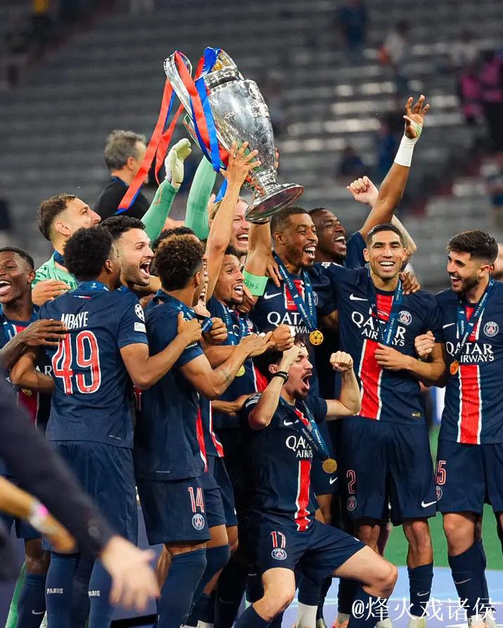 冠军风采!帽子戏法闪耀欧冠,卫冕之路再添辉煌 冠军风采!帽子戏法闪耀欧冠,卫冕之路再添辉煌